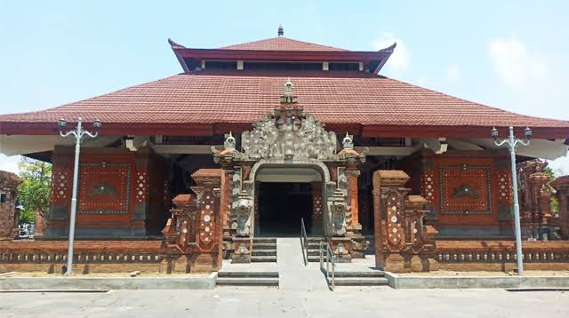 WhatsApp Image 2025-06-05 at 06.31.06