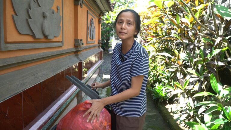 Selry, Pilah Sampah dari Rumah 2